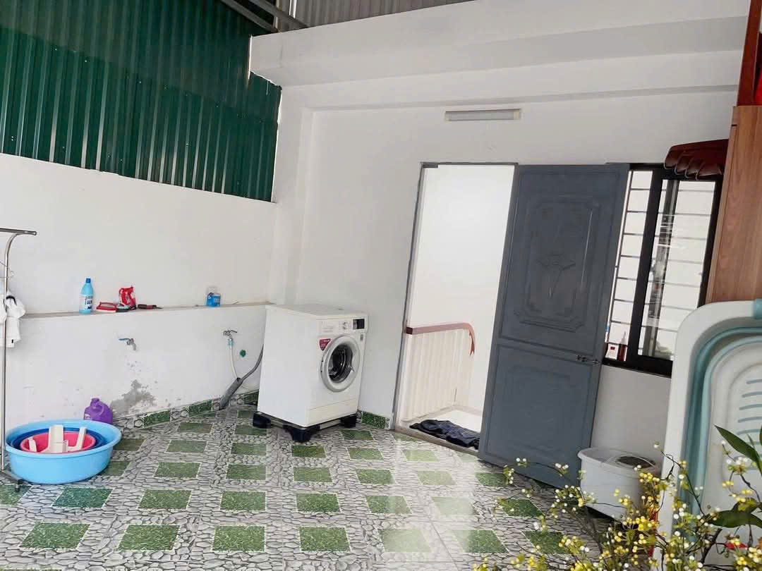 Cho thuê nhà Phố Bạch Đằng, 5 tầng x 35m2, 3 ngủ khép kín, 13 Triệu/tháng - Ảnh 3